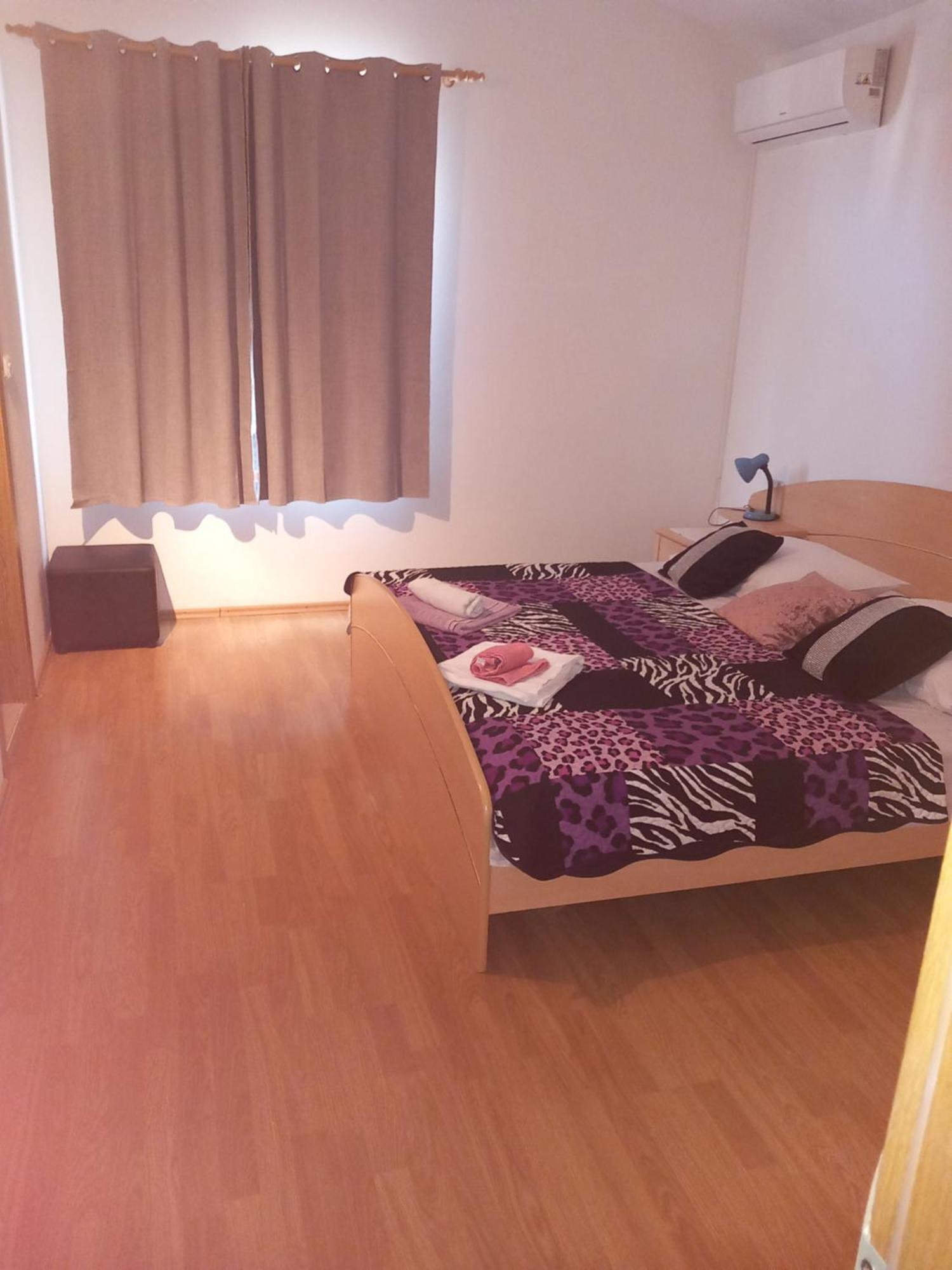 Apartments Jerica Бол Экстерьер фото